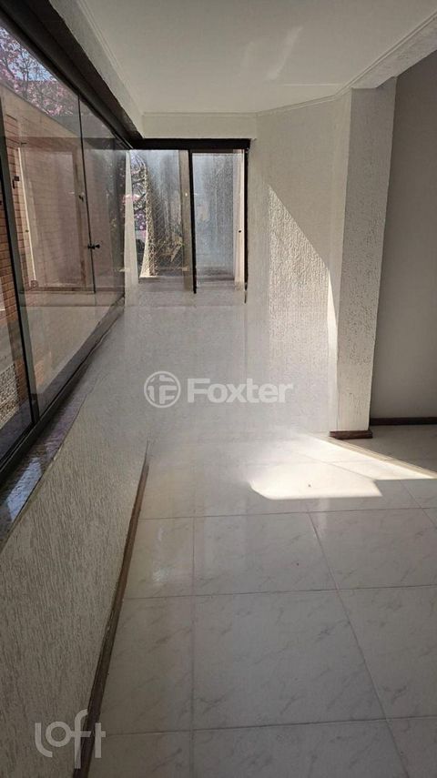 Image 10 - 918179