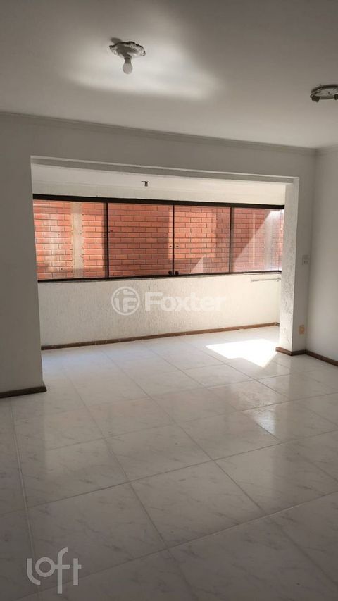 Image 7 - 918179