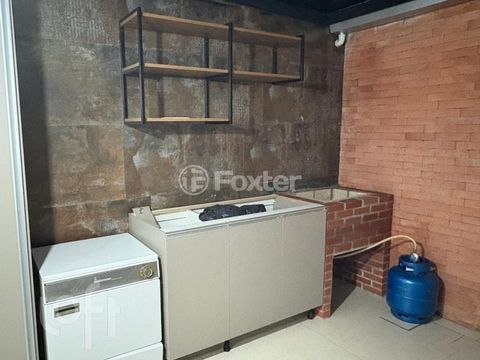 Image 7 - 918208