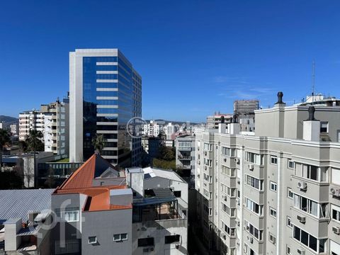 Image 19 - 918226