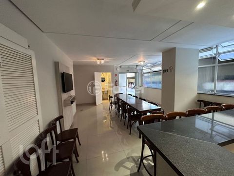 Image 6 - 918226