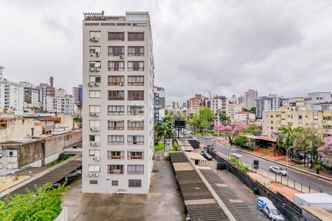 Image 15 - 918238