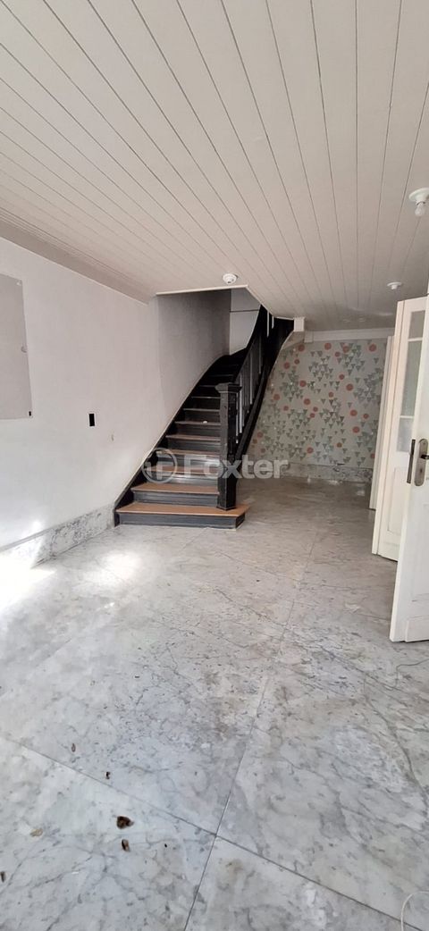 Image 7 - 918259
