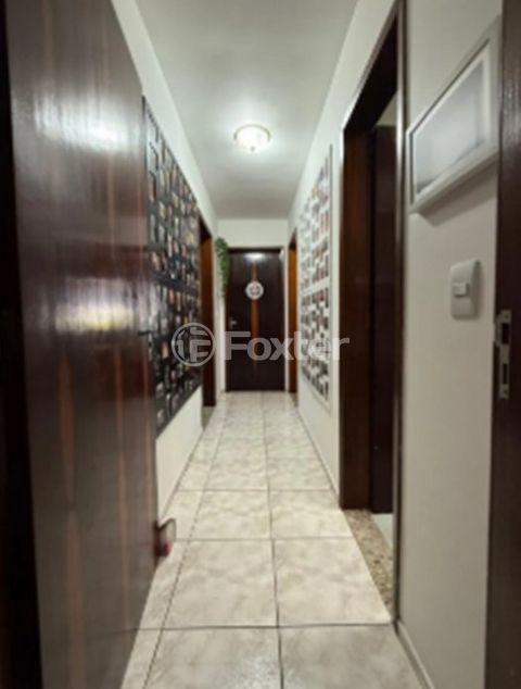 Image 7 - 918262
