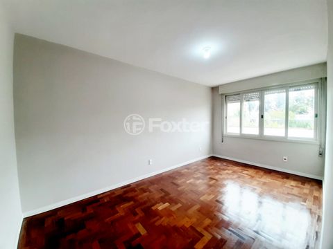 Image 7 - 918275