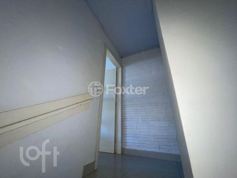 Image 7 - 918281