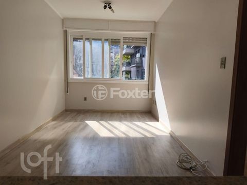 Image 17 - 918287
