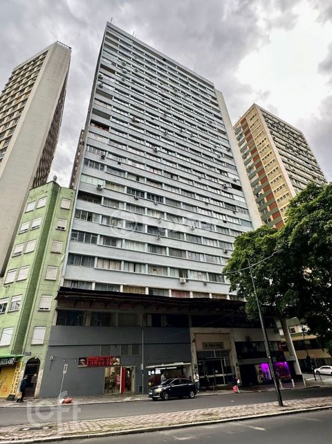 Image 4 - 918309