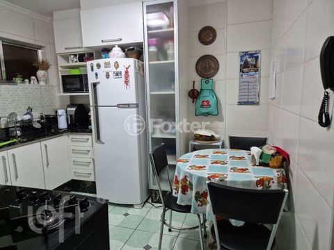 Image 4 - 918318