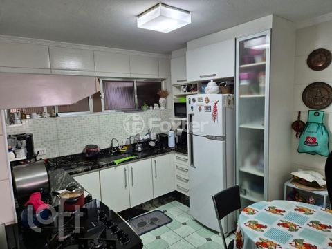 Image 3 - 918318