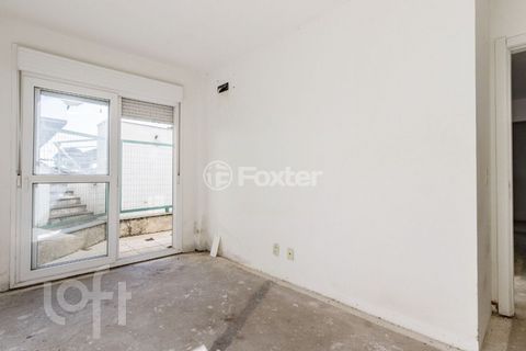 Image 4 - 918320