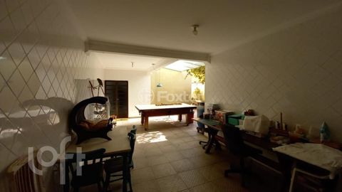 Image 17 - 918321