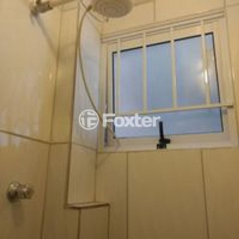 Image 5 - 918324