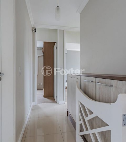 Image 5 - 918327