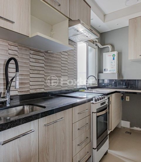 Image 3 - 918327