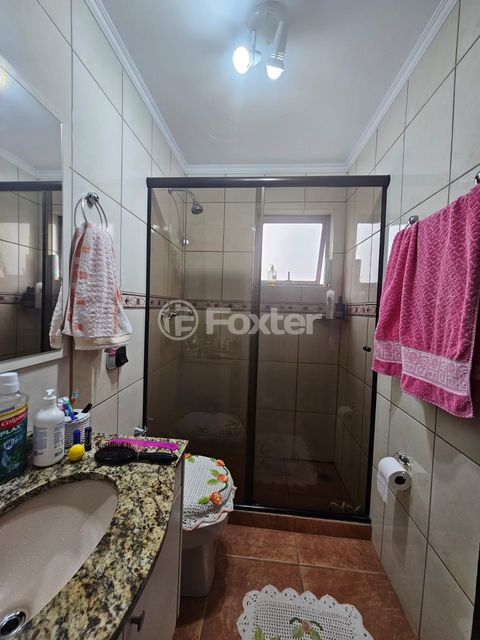 Image 7 - 918335