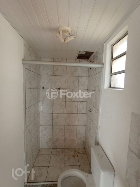 Image 5 - 918341