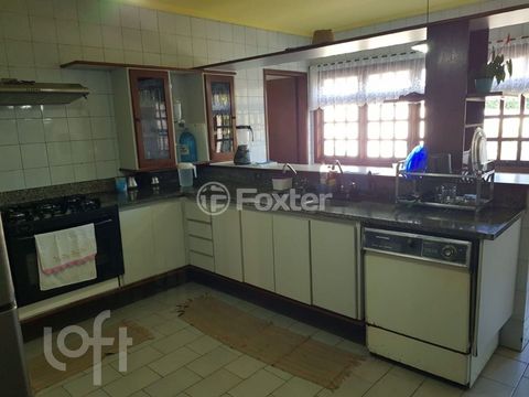 Image 8 - 918350