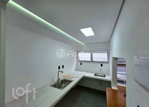 Image 3 - 918362