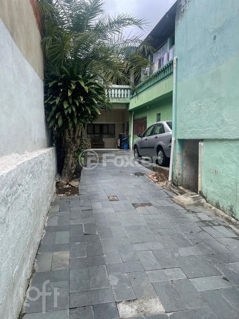 Image 10 - 918370