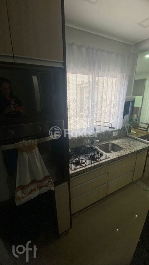 Image 4 - 918372