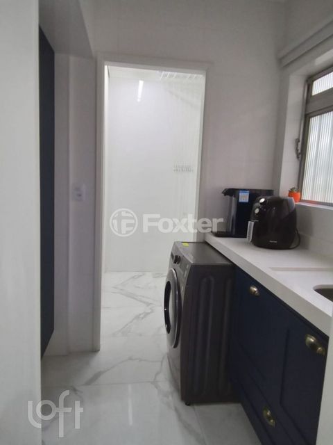 Image 7 - 918374
