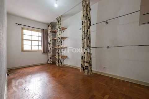 Image 7 - 918375