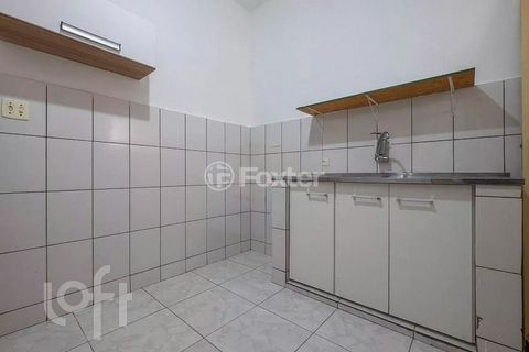 Image 5 - 918375