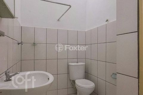 Image 15 - 918375