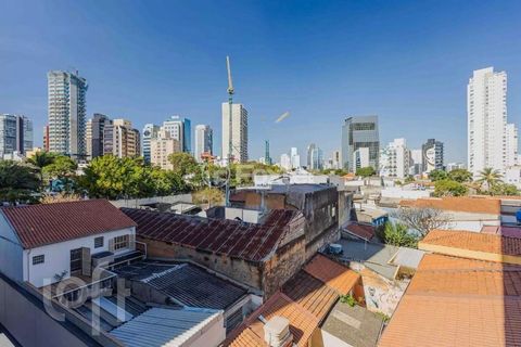Image 10 - 918380