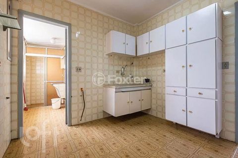 Image 3 - 918397