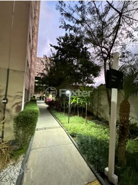 Image 6 - 918406