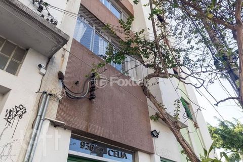 Image 15 - 918410