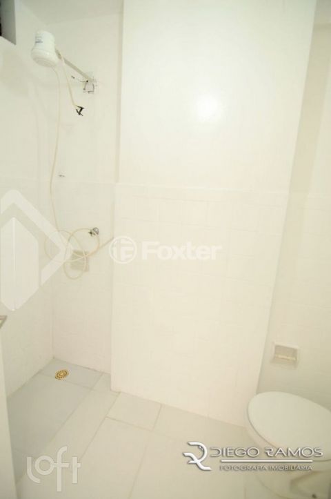 Image 5 - 918426