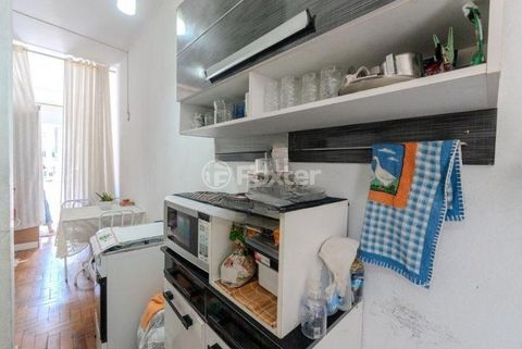 Image 4 - 918428