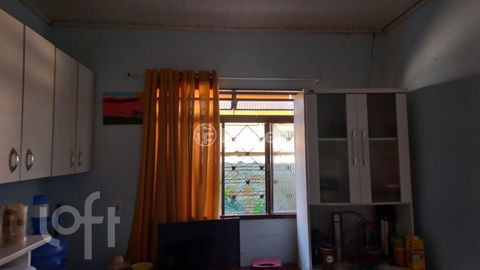 Image 7 - 918429