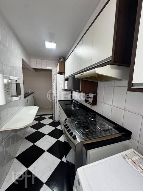 Image 6 - 918445
