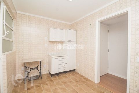 Image 4 - 918449