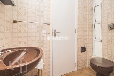 Image 19 - 918449