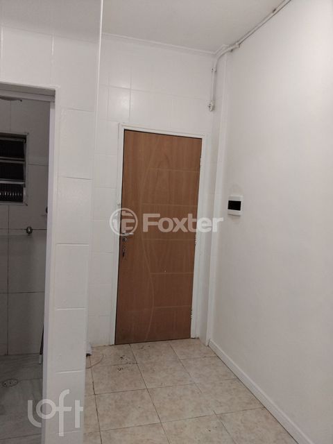 Image 3 - 918454