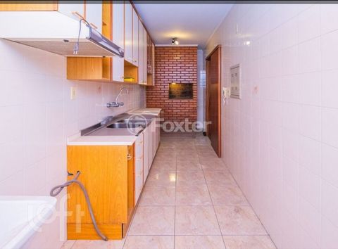 Image 10 - 918457
