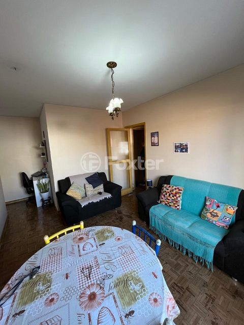 Image 1 - 918464