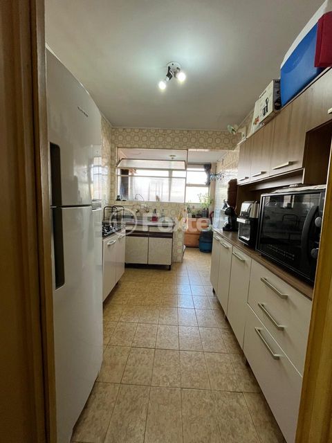 Image 13 - 918464
