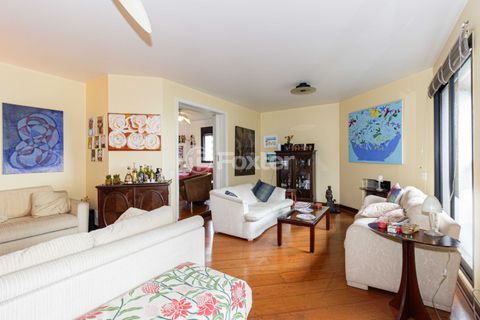 Image 7 - 918467