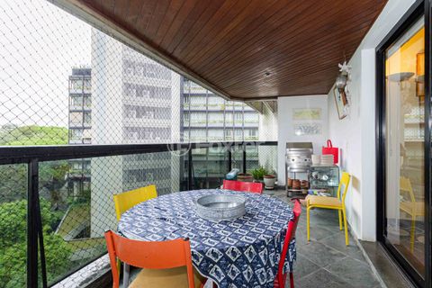 Image 3 - 918467