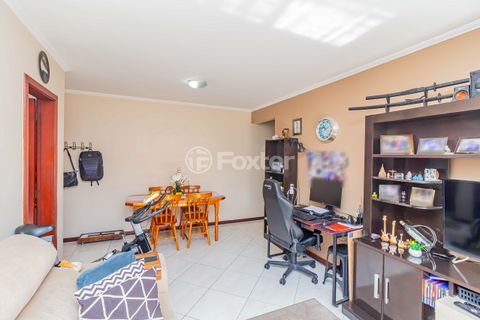 Image 3 - 918493