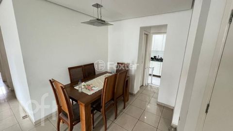 Image 1 - 918499