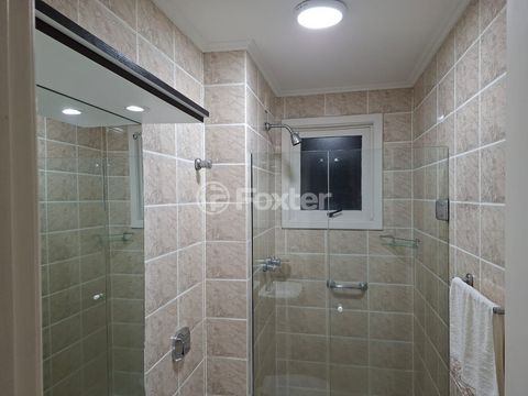 Image 11 - 918501