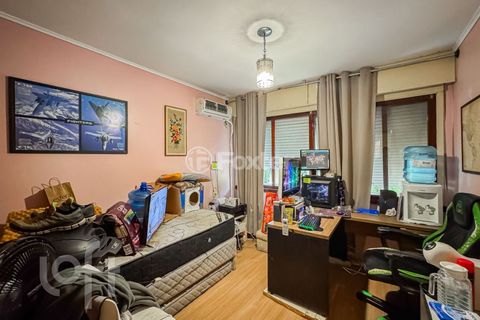 Image 13 - 918502