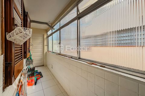 Image 9 - 918502